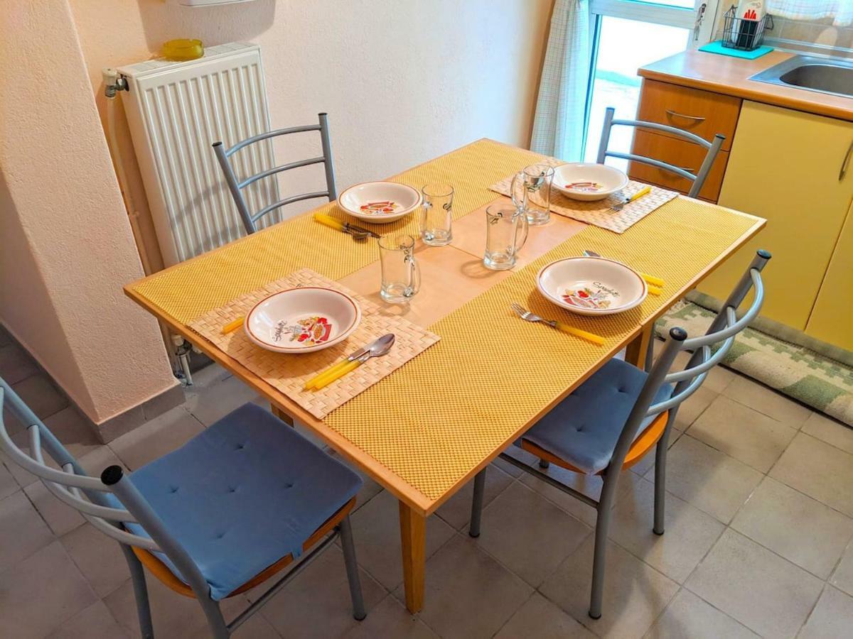 Irene Seafront Apartment Néoi Epivátai Luaran gambar